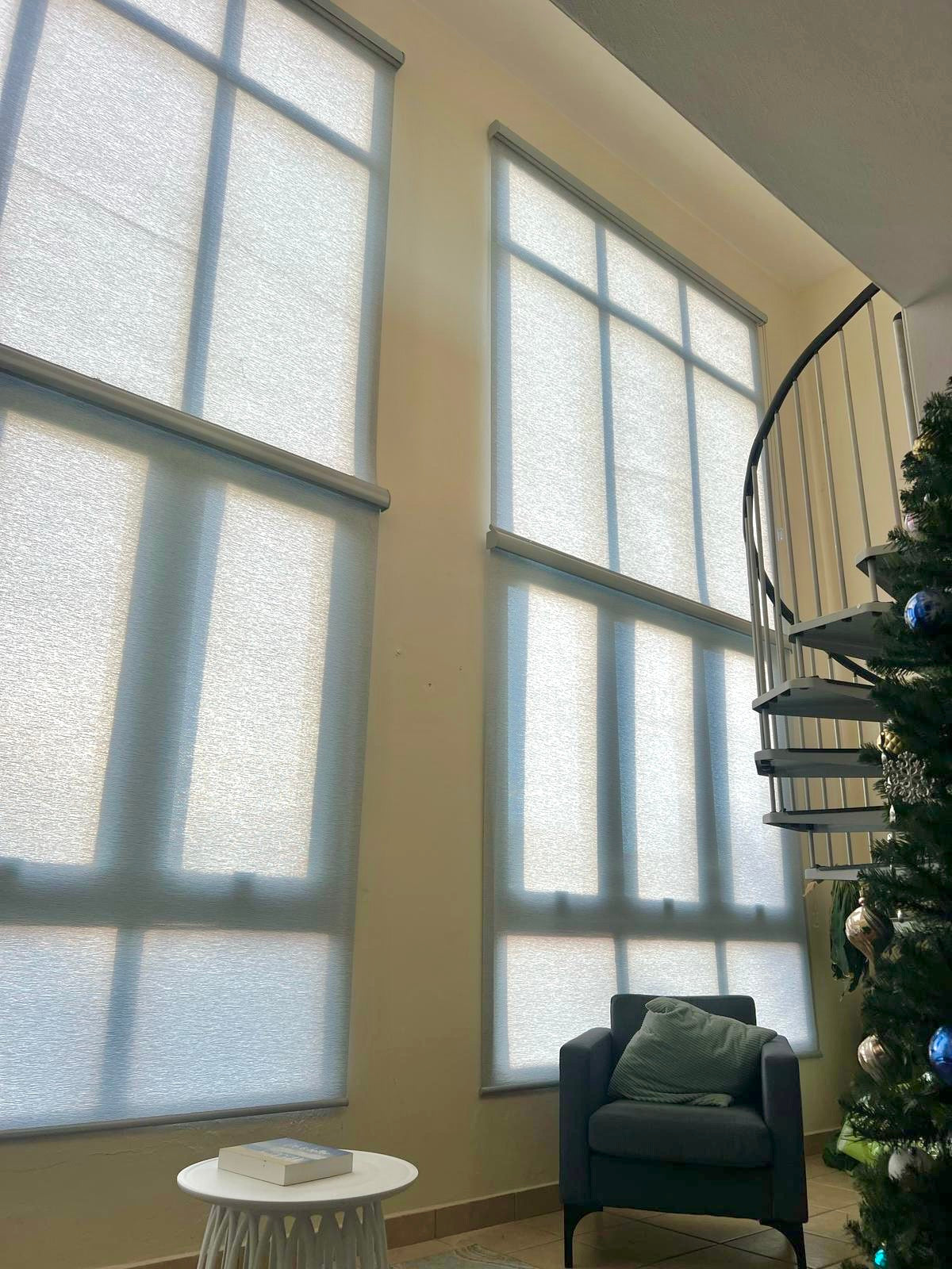 DIORA: Roll-up Decorativo