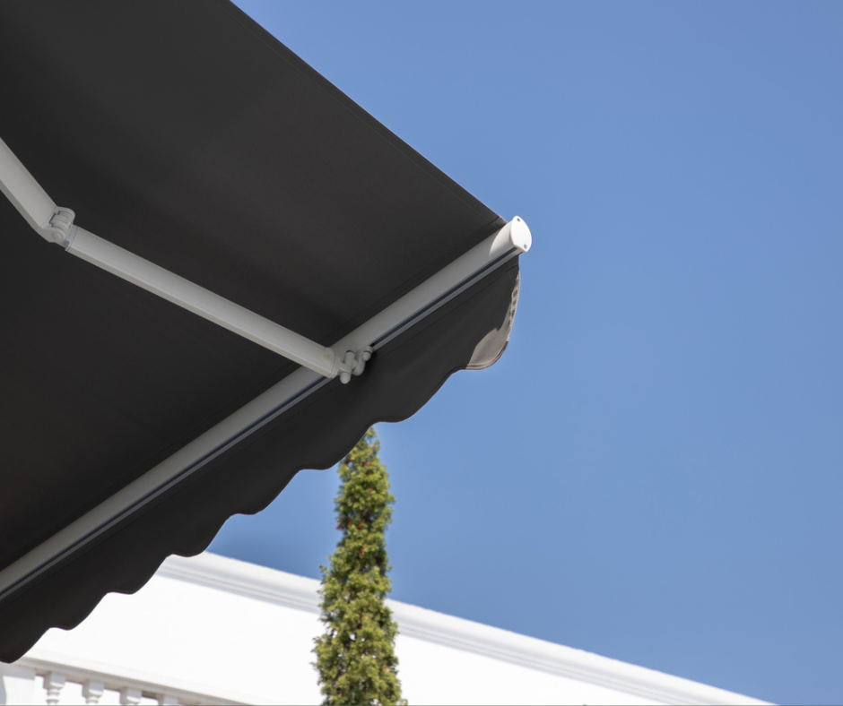 Toldo retractable ( cortina exterior )